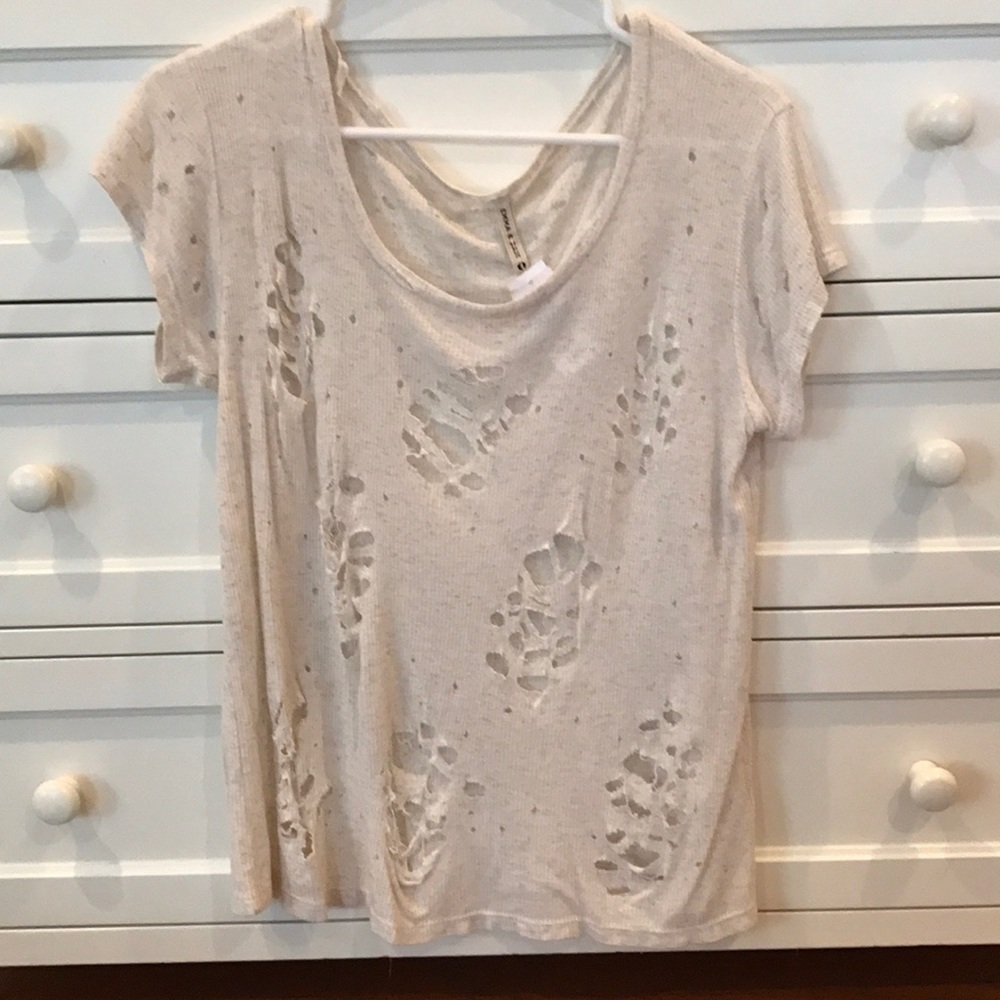 White distressed / ripped short sleeve